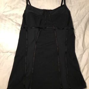 lululemon tank top size 4